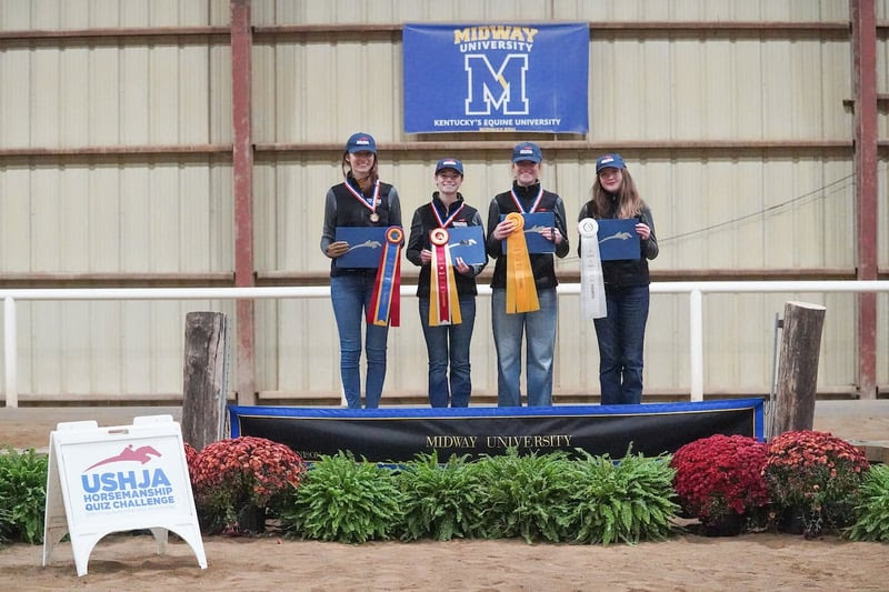 USHJA Horsemanship Quiz Challenge winner