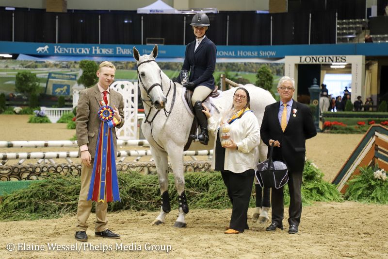 Madison Myro 2019 THIS Adult Equitation Champion