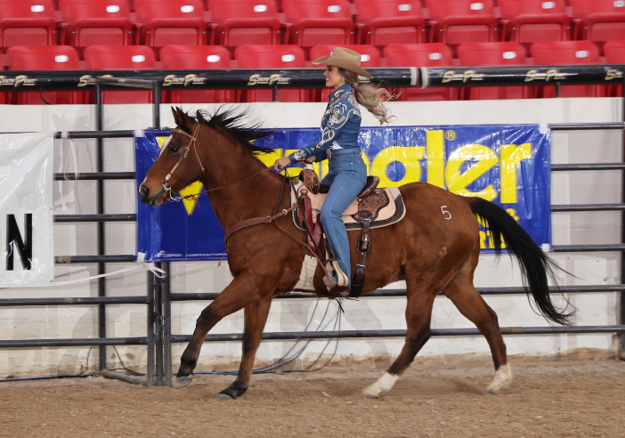 Adrianne-Schaunaman-Miss-Rodeo -South-Dakota-2022-PC-Sherry-Smith-Photography-2