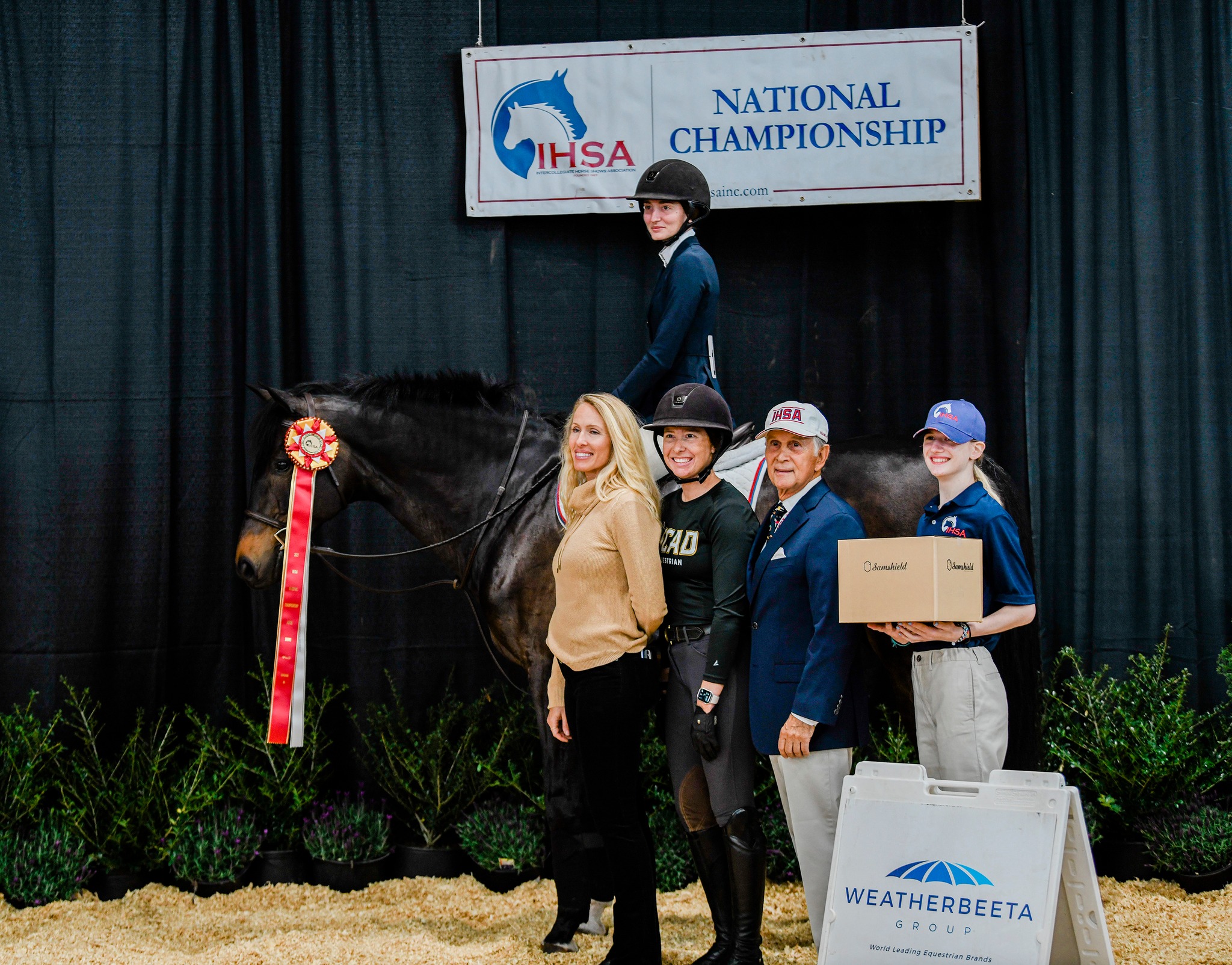 ind-open-eq-over-fences-reserve-champion-carly-alder-SCAD-EQ-Media